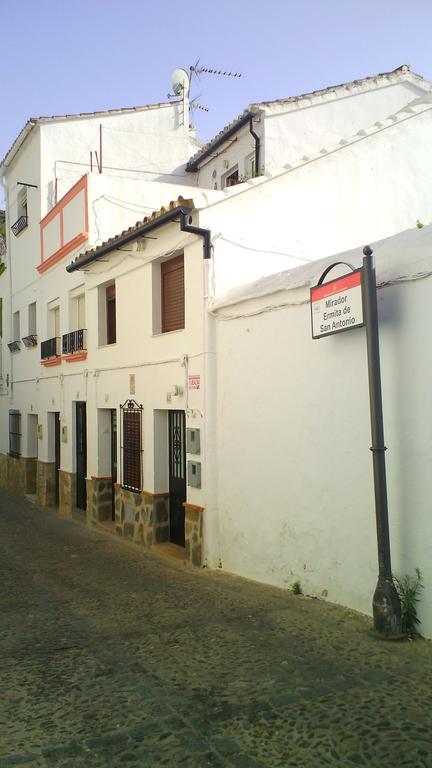 Loft "Elegante" Lila Guest House Ubrique Bagian luar foto